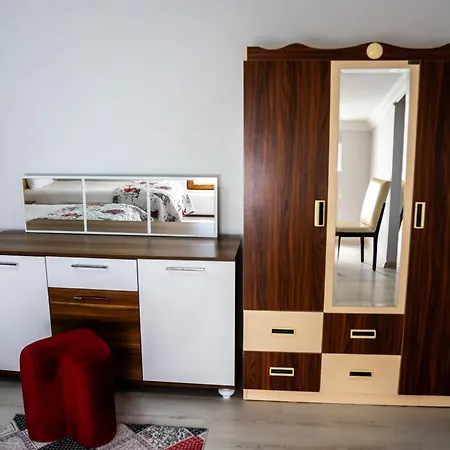 White Angel House Apartment