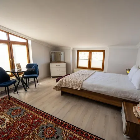 Apartment White Angel House *